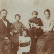 Семья Макаровых (около 1910 г.) город Нерчинск